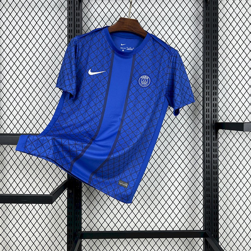 Paris Saint-Germain 2025/26 Pre-match training